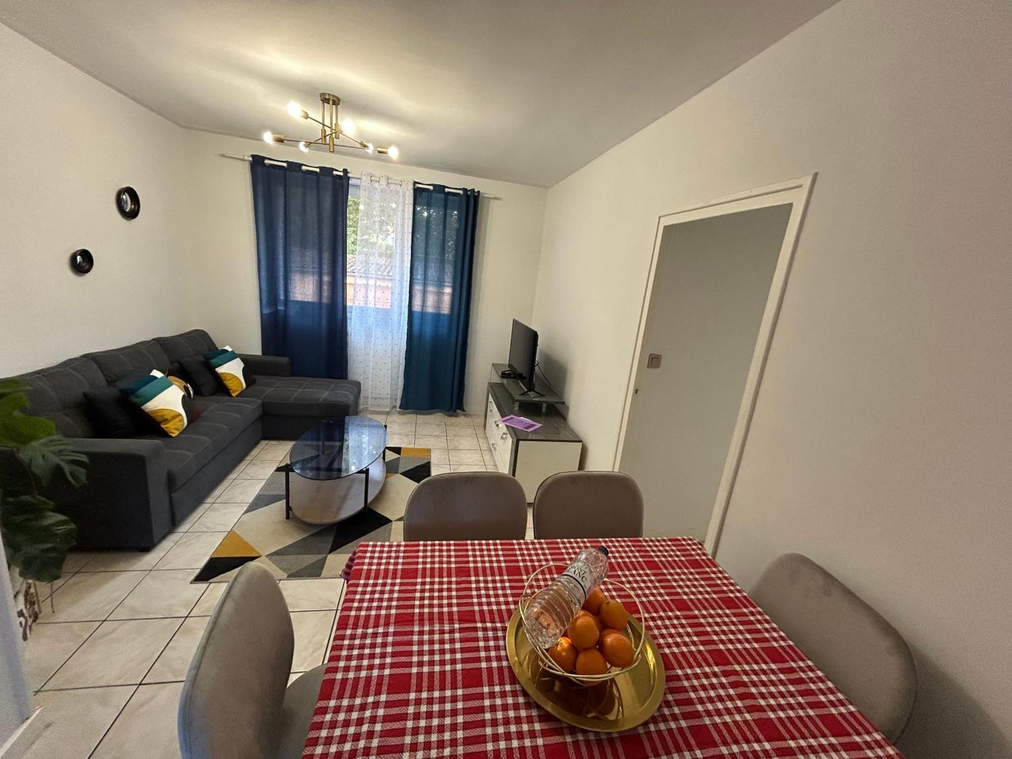 Apartment Lyla *